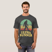 Bigfoot Ultra Runner  Trail Marathon T T-shirt (Voorkant volledig)