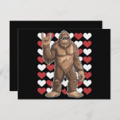 Bigfoot Valentijnsdag Funny Hearts Sasquatch Liefd Briefkaart (Voorkant / Achterkant)