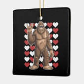 Bigfoot Valentijnsdag Funny Hearts Sasquatch Liefd Keramisch Ornament (Links)