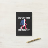 Bigfoot voor President Funny Bigfoot Post-it® Notes (Op bureau)