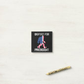Bigfoot voor President Funny Bigfoot Post-it® Notes (Op bureau)