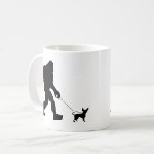 Bigfoot Walking Chihuahua Koffiemok (Voorkant links)