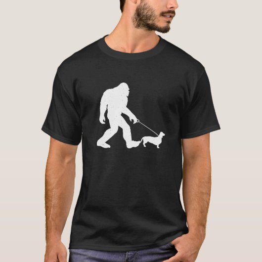 Bigfoot Walking Dachshund Grappig Wiener Hondencad T-shirt (Voorkant)