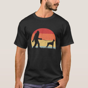  Bigfoot Walking Doberman Dog Sasquatch Fun T-shirt