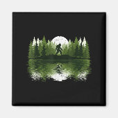 Bigfoot Walking Forest Sasquatch Woods Parks Men W Magneet (Voorkant)