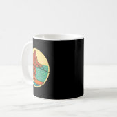 Bigfoot waterskiën  Cryptid Beach Graphic Koffiemok (Voorkant links)