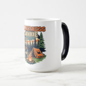 Bigfoot wildernis junkie retro ontwerp magische mok (Voorkant rechts)