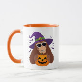 Bigfoot Witch with Pumpkin Halloween Mok (Links)