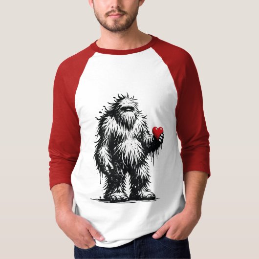 Bigfoot With a Heart T-shirt (Voorkant)