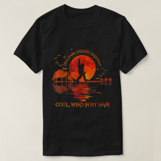 Bigfoot Woestijn Snelweg Retro Maan Silhouet Kunst T-shirt