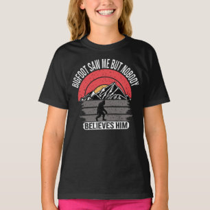Bigfoot zag me maar niemand gelooft hem Halloween T-shirt