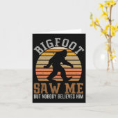 Bigfoot zag me sasquatch cadeaus voor vaders dag g kaart (Gele Bloem)