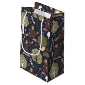 Bigfoot's Midnight Forest Adventure Klein Cadeauzakje (Achterkant Gekanteld)