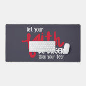 Bigger than your fear bureaumat (Keyboard & Muis)