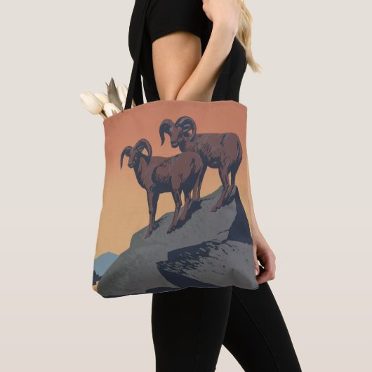 Bighorn Sheep American West Wildlife Tote Bag (Dichtbij)
