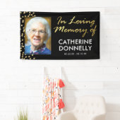 Bij het opslaan van geheugen | Black Gold Memorial Spandoek (Insitu)