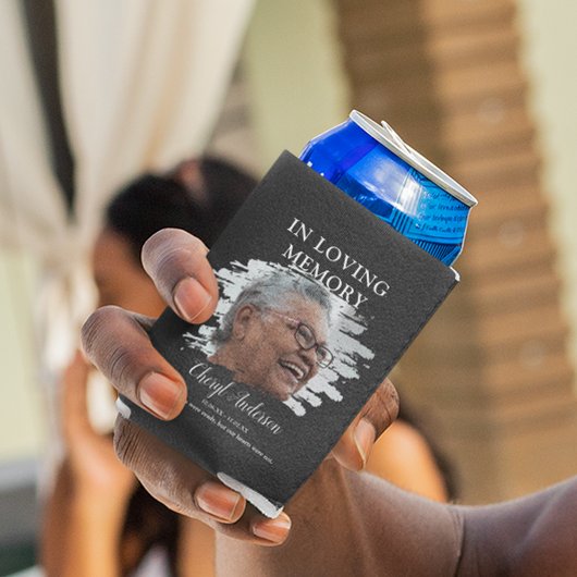 Bij het opslaan van geheugen | Foto Memorial Blikjeskoeler