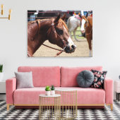 Bij het Show van de paarden Canvas Afdruk (Insitu (Woonkamer))