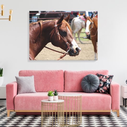 Bij het Show van de paarden Canvas Afdruk (Insitu (Woonkamer))