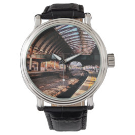 ,bij het station horloge