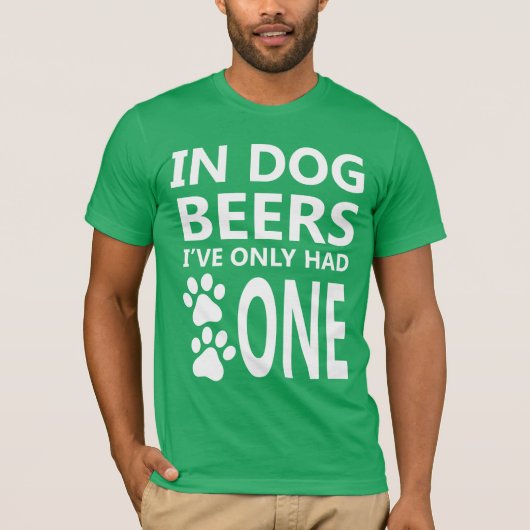 Bij honden had alleen één t-shirt (Voorkant)