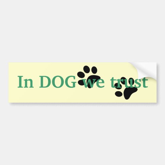 Bij honden vertrouwen we bumpersticker (Voorkant)