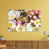Bij in de buurt Canvasprint 36 x 24 Canvas Afdruk (Insitu (Woonkamer))
