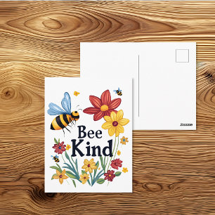 Bij vriendelijke cartoonbij en bloem briefkaart