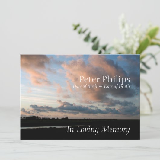 Bij zonsondergang 1 vreedzame herdenkingsdienst aa kaart (Staand voorkant)