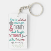 Bijbel, Proverbs 31:25, ze is in sterkte geklokt Sleutelhanger (achterkant)