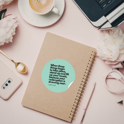 Bijbelcitaten: Sta op en til je hoofd op Ronde Sticker