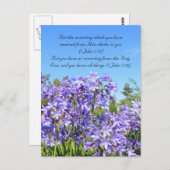 Bijbelpassage, blauwe bloemen en blauwe lucht briefkaart (Voorkant / Achterkant)