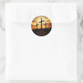 Bijbeltekststicker met drie kruizen ronde sticker (Tas)