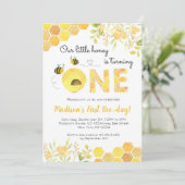 Bije 1e verjaardag van de uitnodiging van het Jong (Staand voorkant)