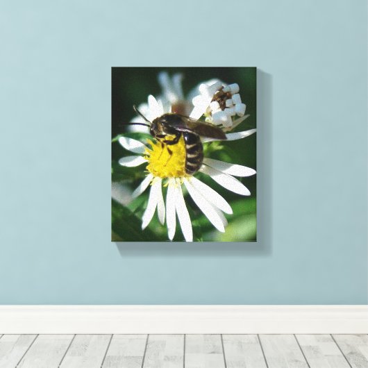 Bijen en Daisy Canvas Afdruk (Insitu (Houten vloer))