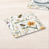 Bijen en wilde bloemen bedoeld om samen te zijn, kartonnen onderzetters (Schuin)