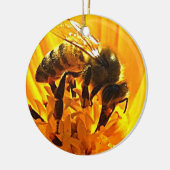 Bijen op een ventilator keramisch ornament (Links)
