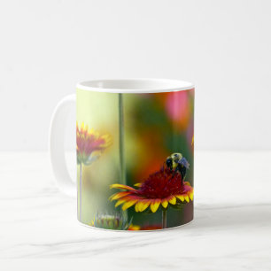 Bijen op Gaillardia Coffee-Mok Koffiemok