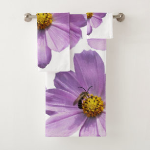 Bijen op paarse bloemen bad handdoek