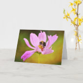 Bijen op roze ventilatornoot Kaart (Gele Bloem)