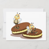 Bijen op twee koekjes uitnodigingen (Voorkant)