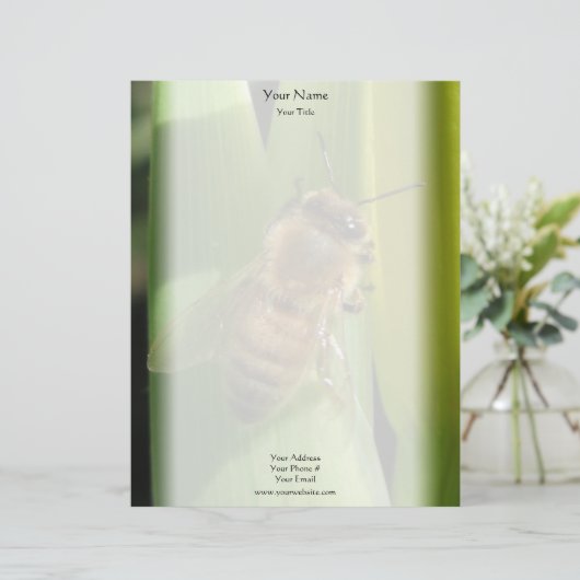 Bijen op witte bloem gepersonaliseerd briefhoofd (Staand voorkant)