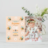 Bijen Verjaardag Foto Party Bloem Daisy Insect Kaart (Staand voorkant)