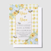 Bijen & Witte Bloemen Gingham Spaans Geslacht Onth Vellum Uitnodigingen (Offset)