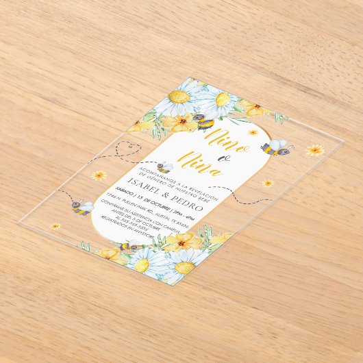 Bijen & Witte Bloemen Spaans Geslacht Onthulling Acryl Uitnodigingen (Laagn)