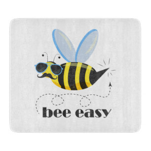 Bijenkarakter met snor zonnebril Bee Easy Snijplank