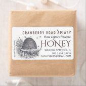  bijenkorf met bijen honing verzending sized wit etiket (Insitu)