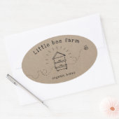 bijenkorf op bruin papier ovale sticker (Envelop)