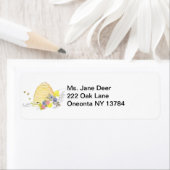 Bijenkorf van Opgerolde Stro en Bloemen Etiket (Insitu)