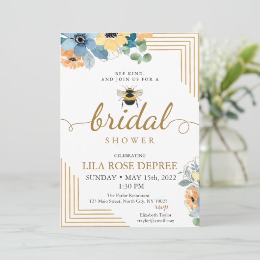 Bijensoort Rode Bloemen Bridal Shower Uitnodiging (Staand voorkant)